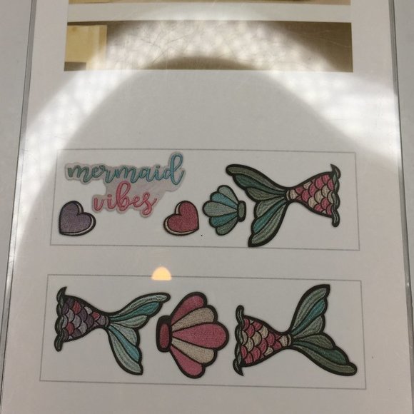 Blue Moon Studio NWT wall art unicorn 8 pa… - Picture 14 of 15